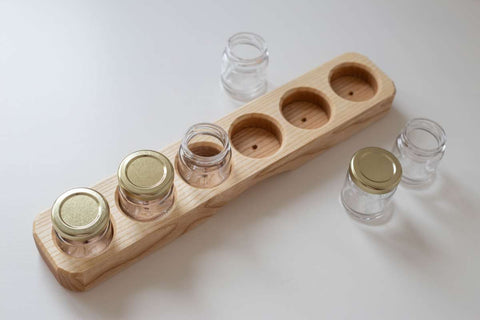 Sedulus Artisan Wooden Paint Jar Holder 6 holes with Glass Jars